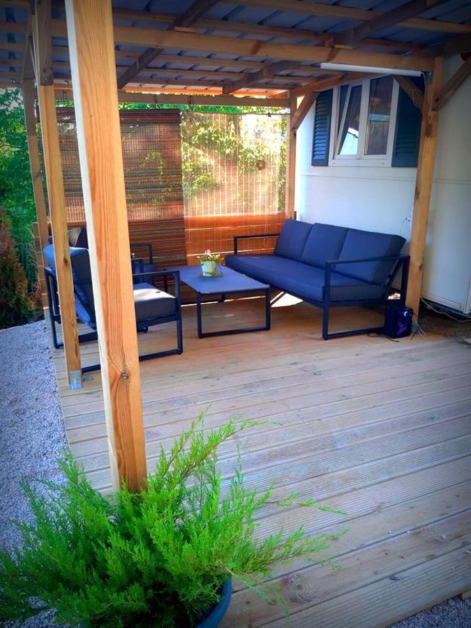 Lexi Zen House Apartment Камник Екстериор снимка
